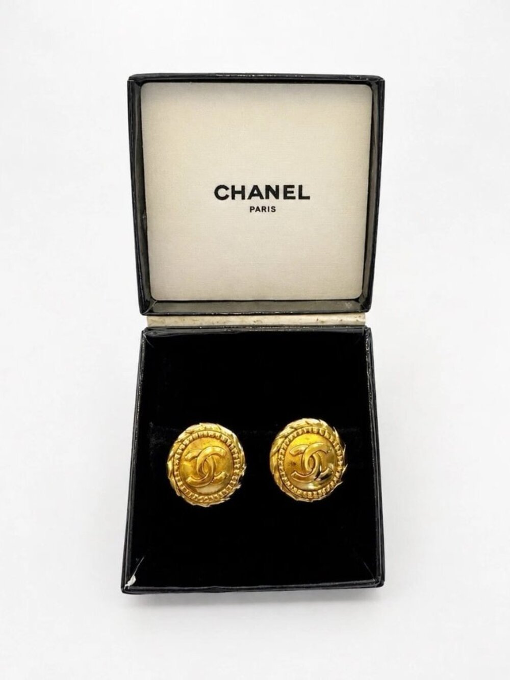 Authentic Chanel Gold Tone CC Clip-on Earrings With Box